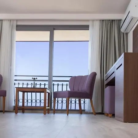 Neopol Hotel 3*
