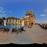 Neopol Hotel