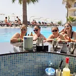 Hotel Neopol 3*