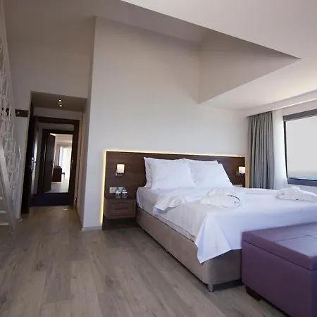 Hotel Neopol Kuşadası