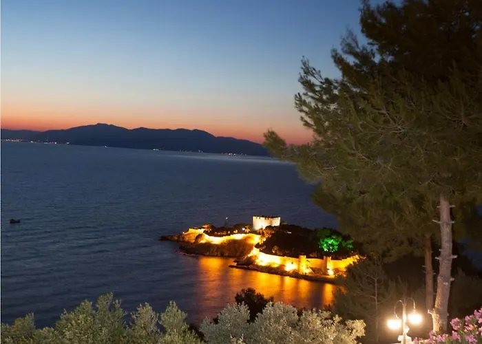 Neopol Otel Kuşadası