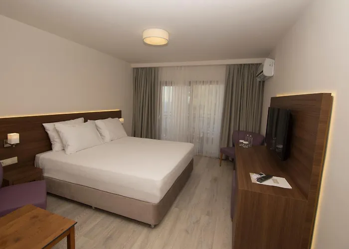 Hotel Neopol Kusadası