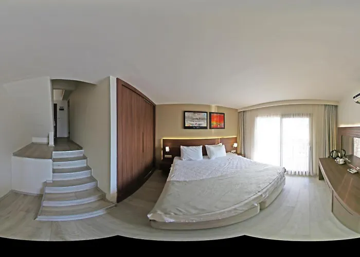 Hotel Neopol 3*