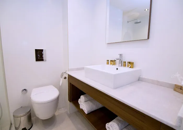 Hotel Neopol Kusadası