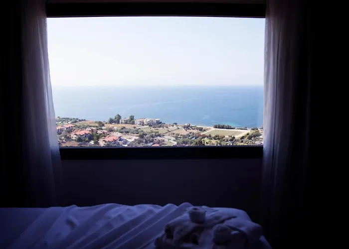 Neopol Hotel Kusadası