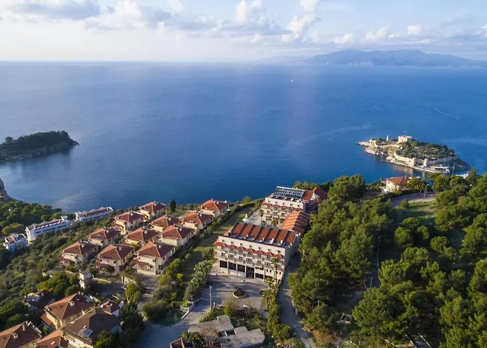 Neopol Kusadası